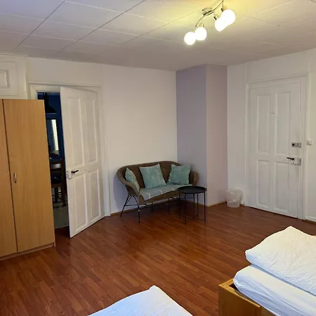 Downtown Apartment *