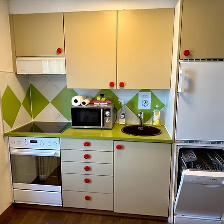 Downtown Apartment *