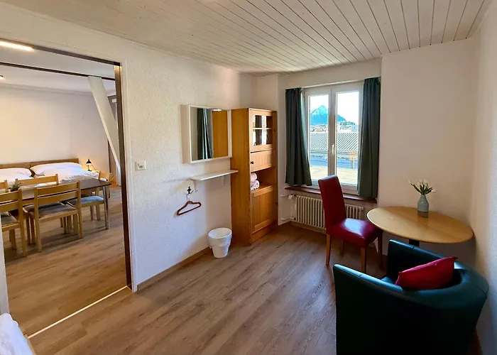 Downtown Apartment *