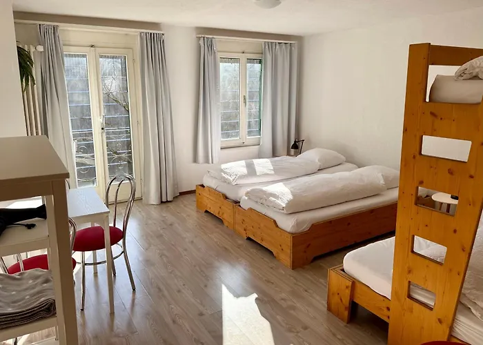 Downtown 因特拉肯