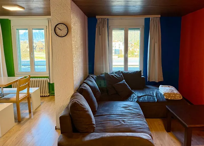 Downtown * 因特拉肯