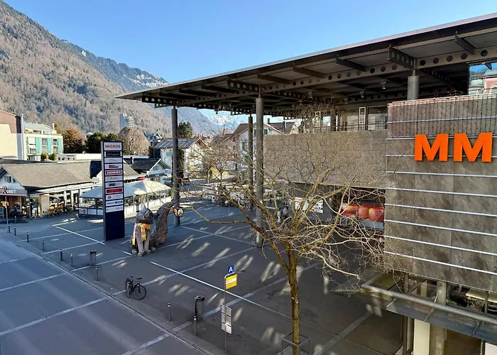 Downtown 因特拉肯